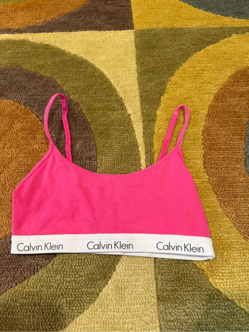 Calvin Klein Unlined Bralette Logo Band Pink Women’s Size Medium Runs Small